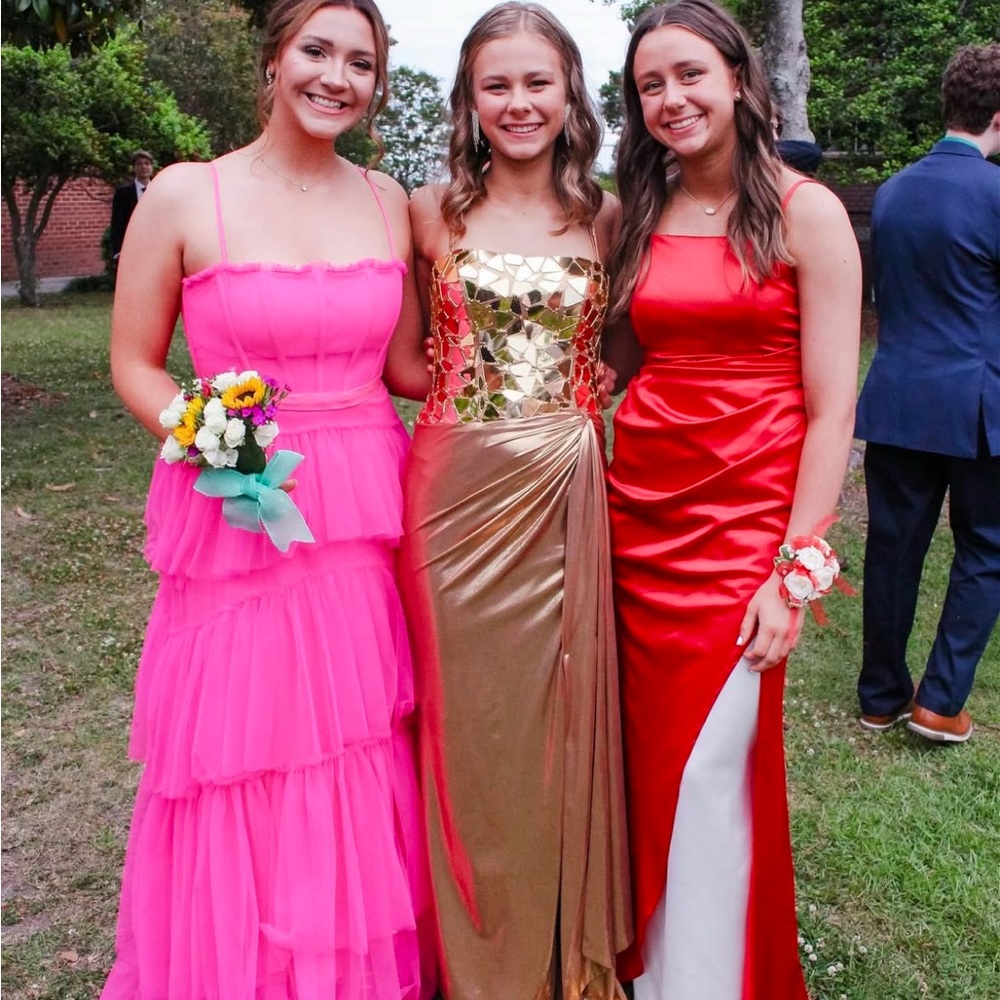 Gold Sherri Hill prom dress